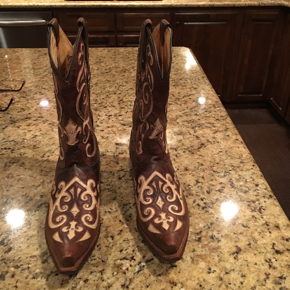 Tony Lama Boots! Make an offer.